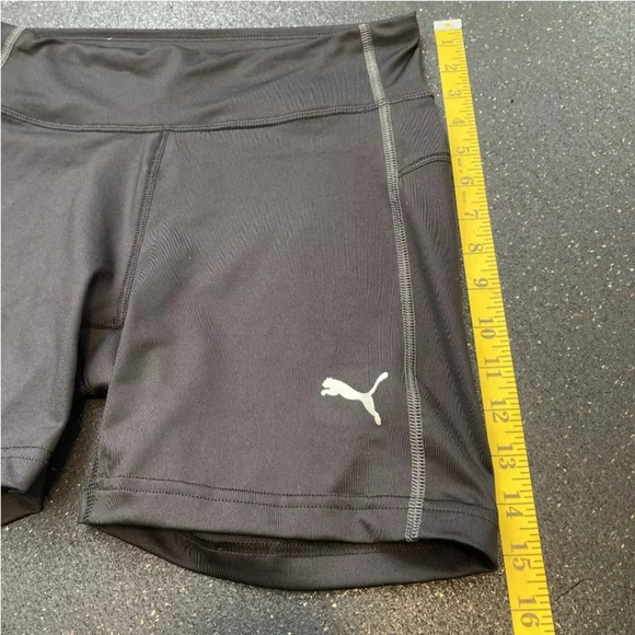 NWT Puma Women's Black Logo Stretch Cleverdry Tech Fitness Shorts Size Large - Picture 4 of 13